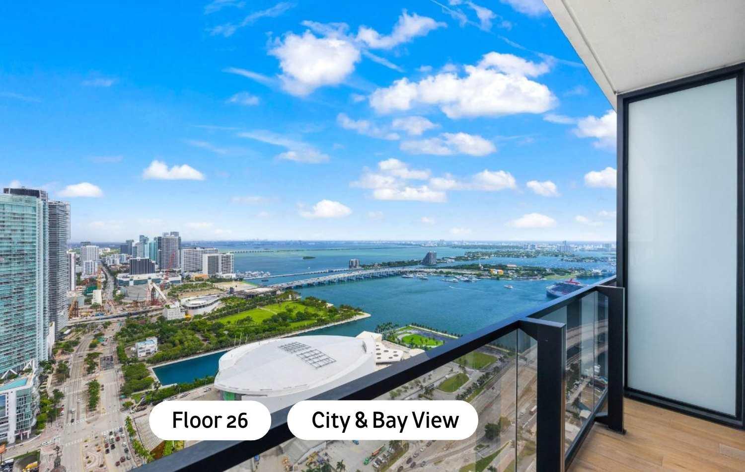 Mvr In Style At S Icon Tower Apartment